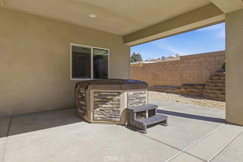 13280 Palos Grande Victorville, CA 92395