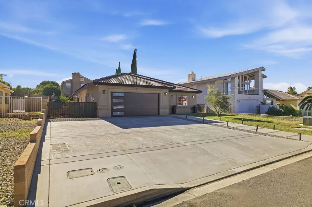 13280 Palos Grande Victorville, CA 92395