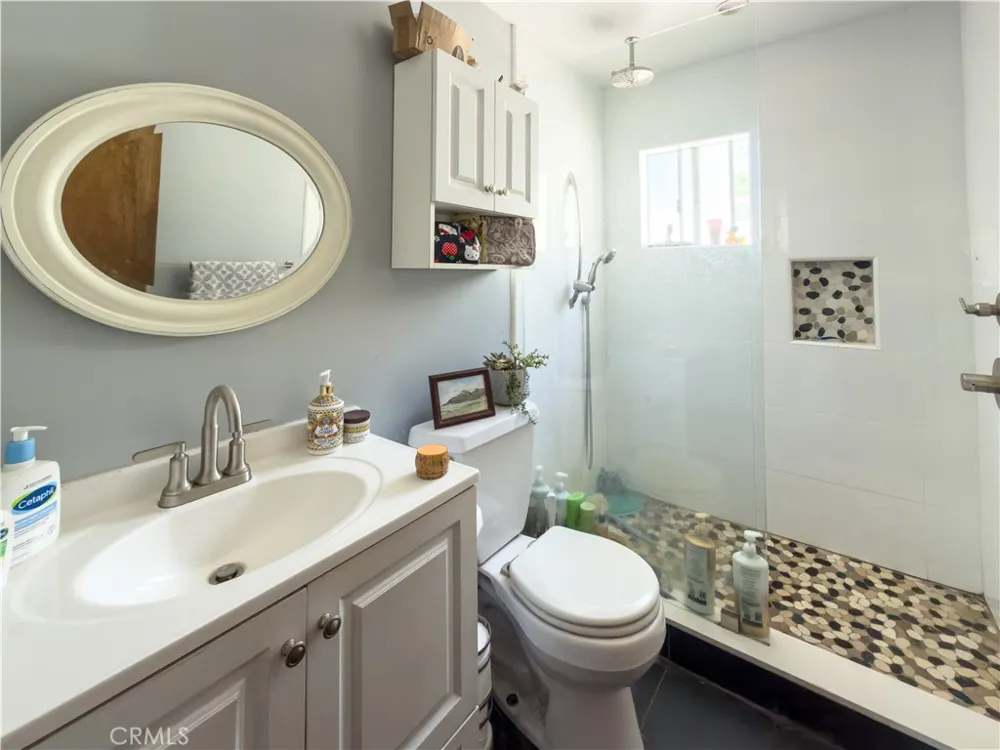11899 East Sylmar, CA 91342