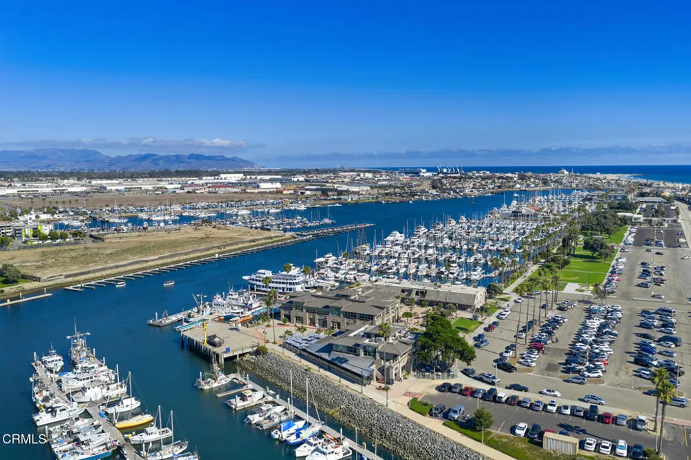 4532 La Brea Street Oxnard, CA 93035