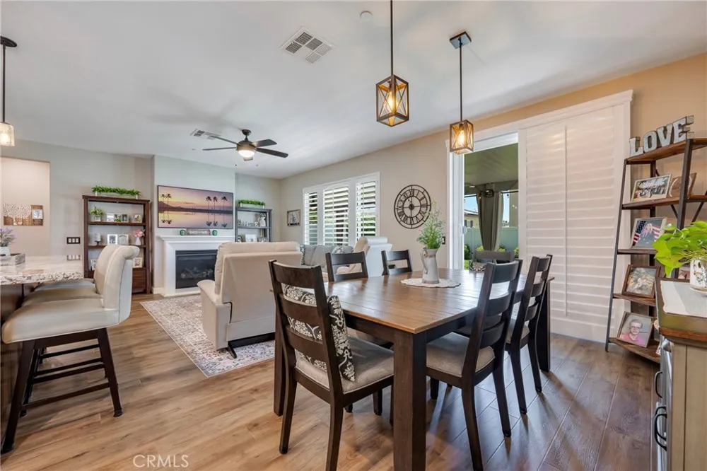 1476 Wicklow Redlands, CA 92374