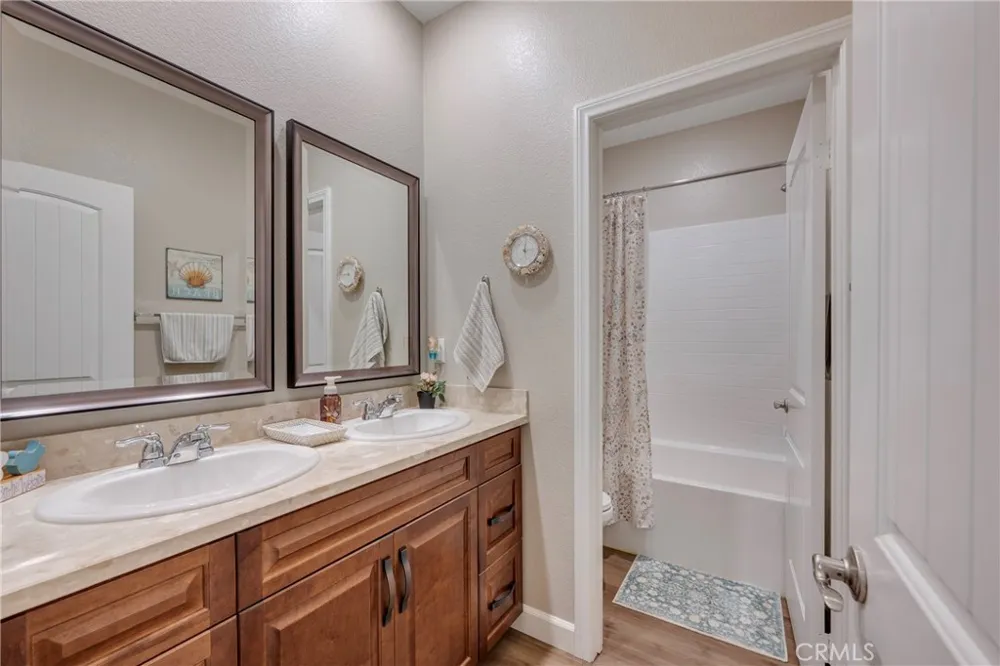 1476 Wicklow Redlands, CA 92374