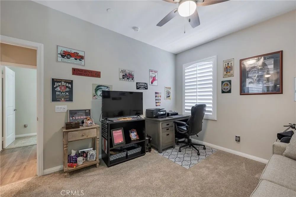 1476 Wicklow Redlands, CA 92374