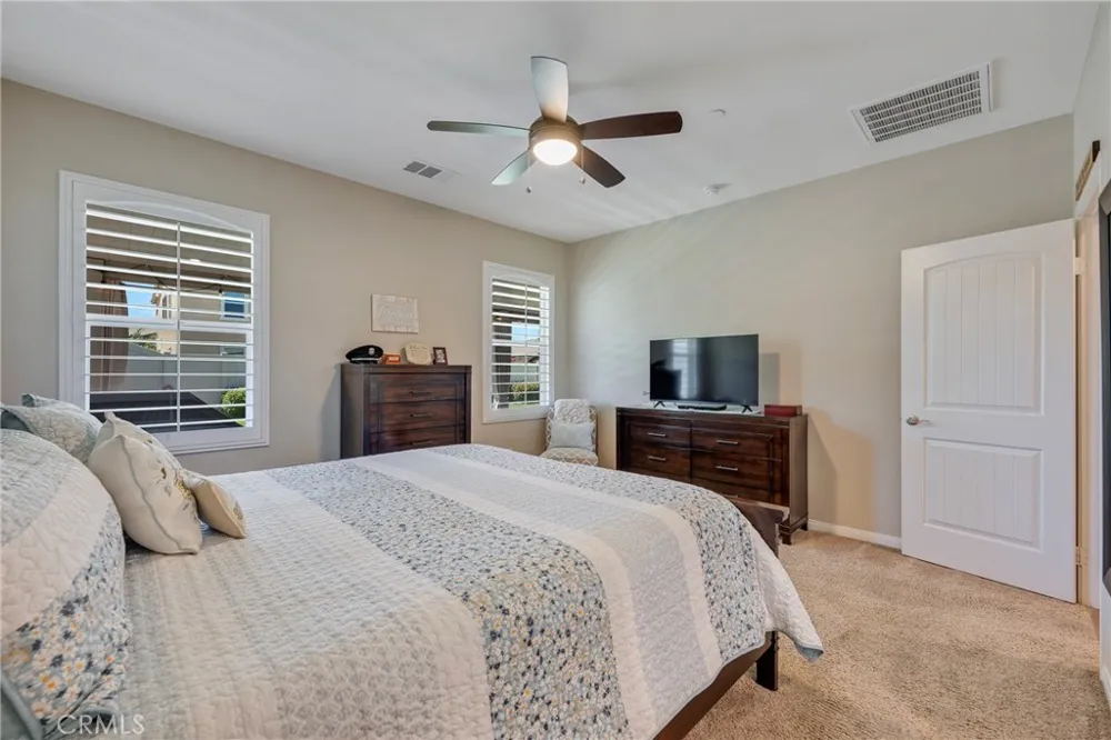 1476 Wicklow Redlands, CA 92374