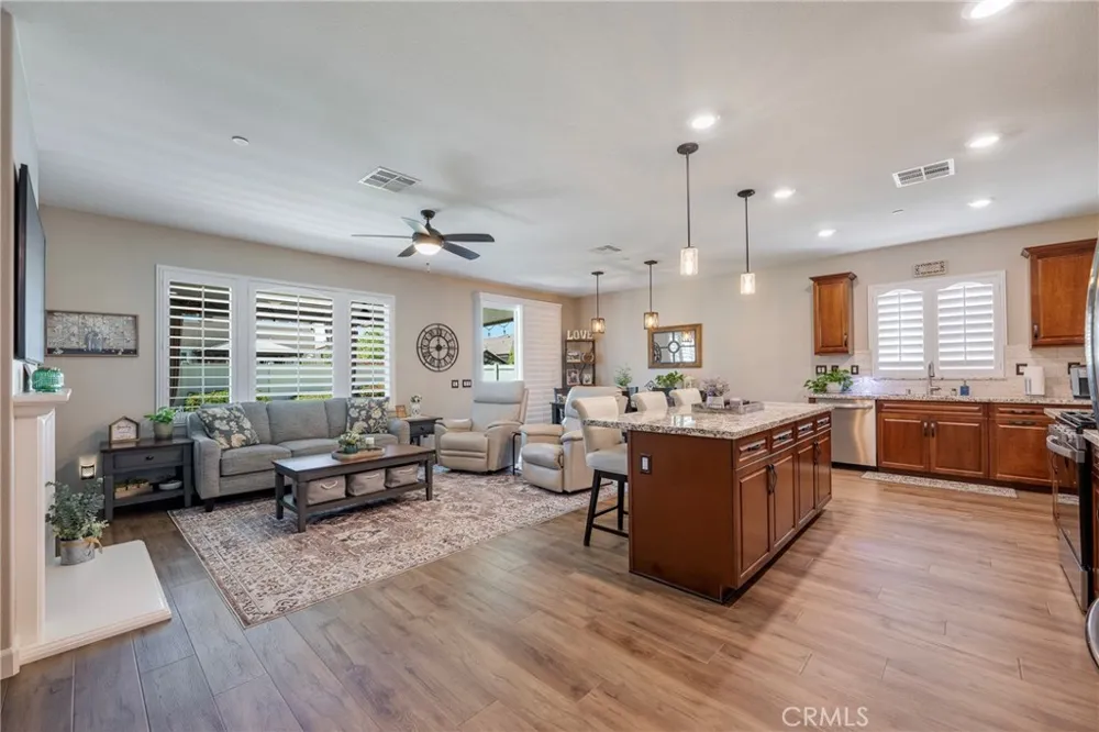 1476 Wicklow Redlands, CA 92374