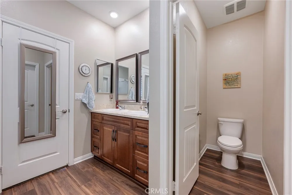 1476 Wicklow Redlands, CA 92374