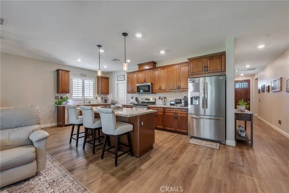1476 Wicklow Redlands, CA 92374