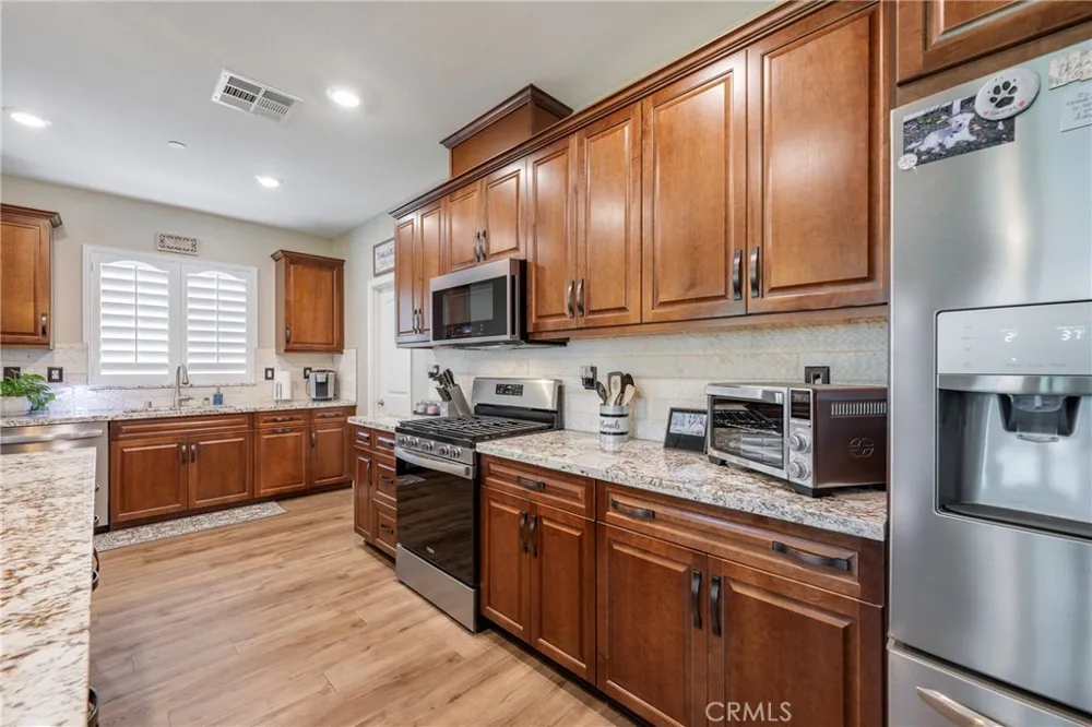 1476 Wicklow Redlands, CA 92374