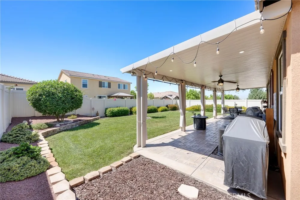 1476 Wicklow Redlands, CA 92374
