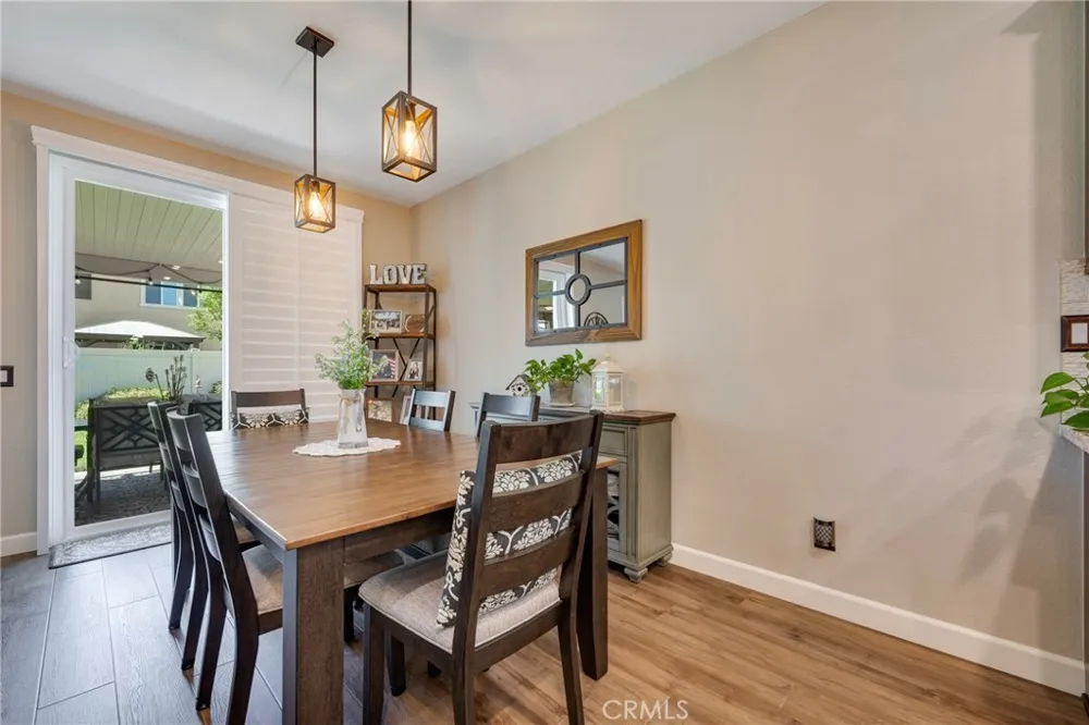 1476 Wicklow Redlands, CA 92374
