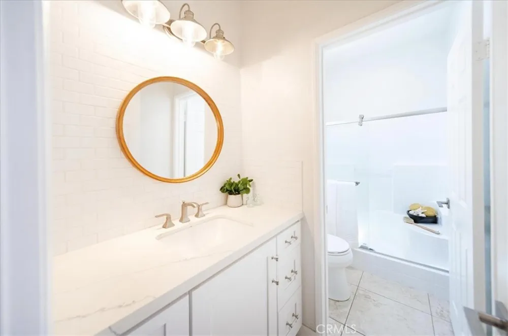 5162 Cobalt W Oceanside, CA 92057