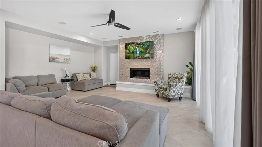 35211 Lilac Lane Winchester, CA 92596