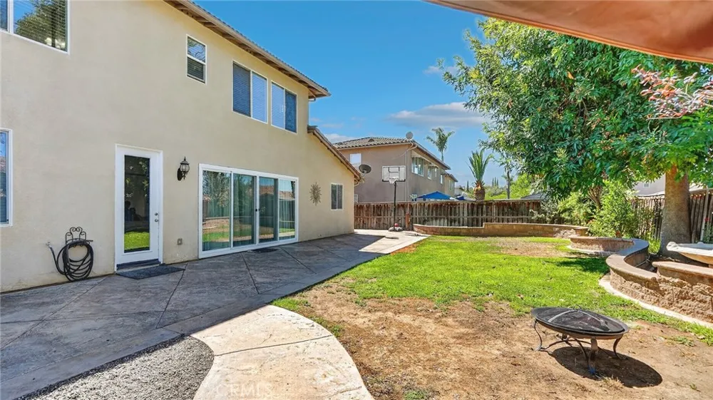 35211 Lilac Lane Winchester, CA 92596