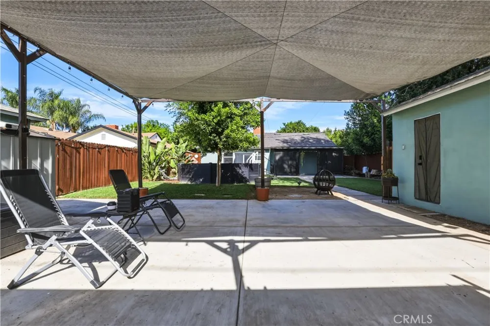 7817 Louise Avenue Northridge, CA 91325