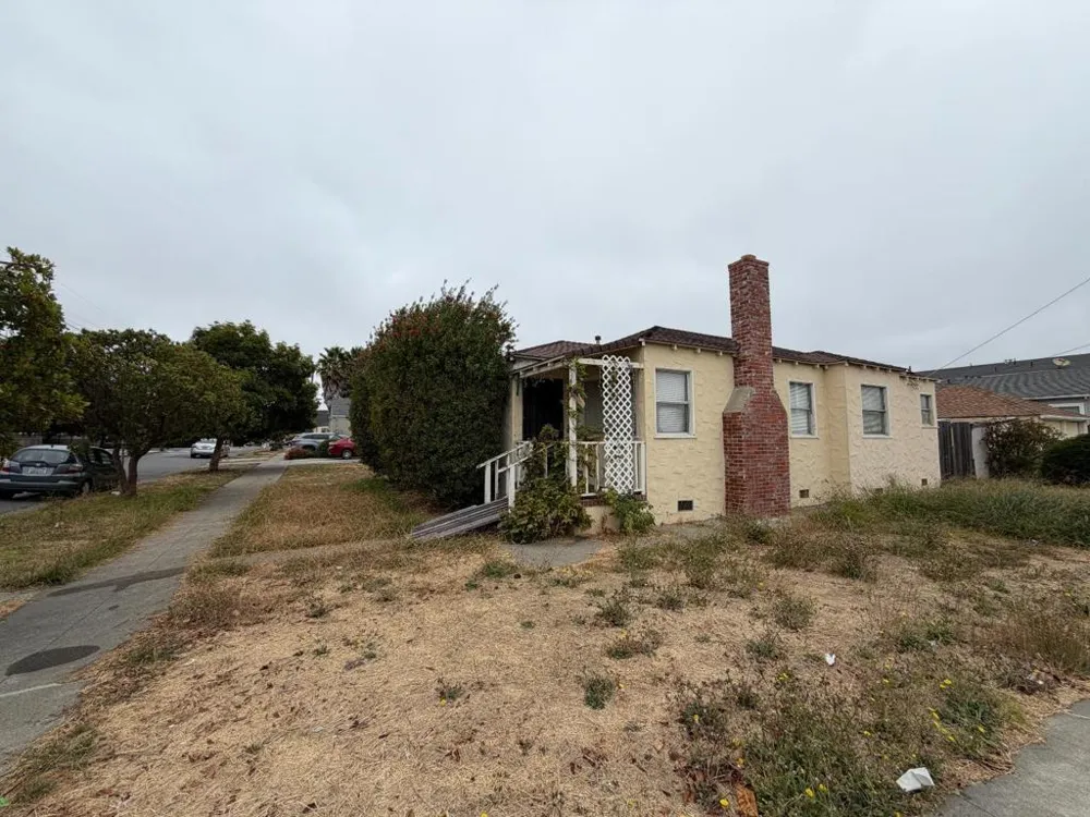 3627 Nevin Avenue Richmond, CA 94805