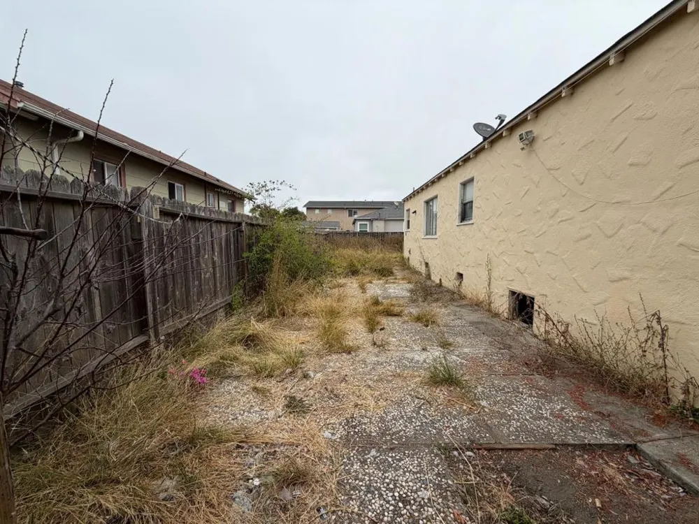 3627 Nevin Avenue Richmond, CA 94805