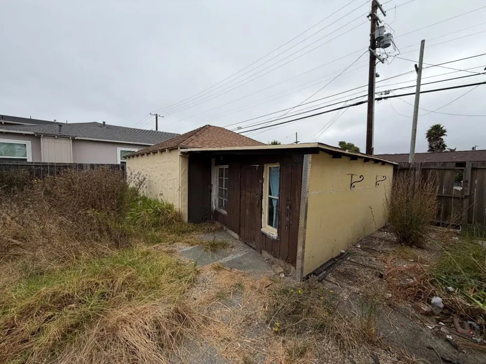 3627 Nevin Avenue Richmond, CA 94805