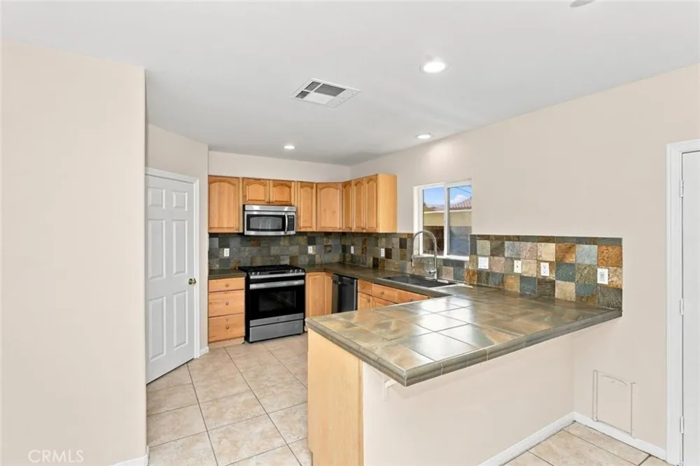 33275 Campus Lane Cathedral City, CA 92234