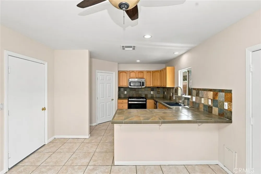 33275 Campus Lane Cathedral City, CA 92234