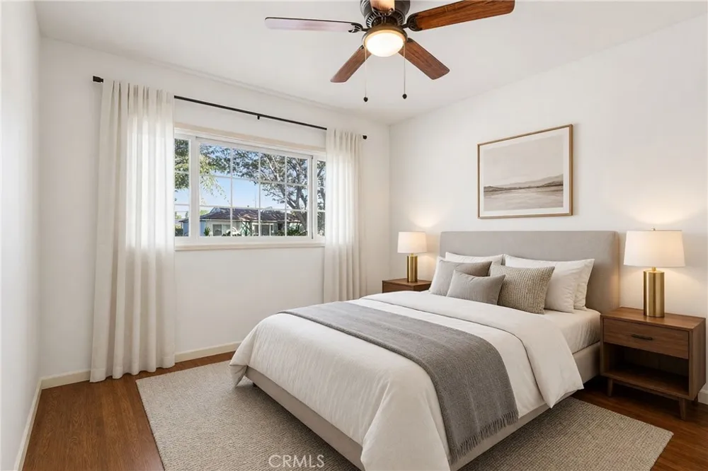 3672 Hackett Long Beach, CA 90808