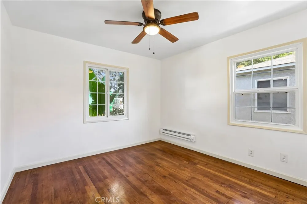 3672 Hackett Long Beach, CA 90808