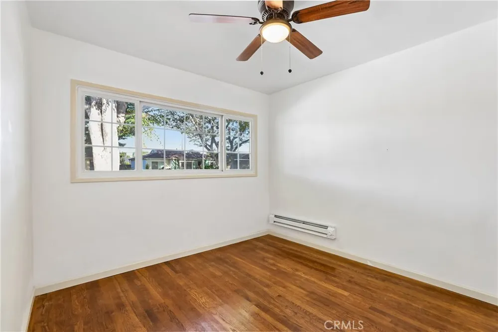 3672 Hackett Long Beach, CA 90808