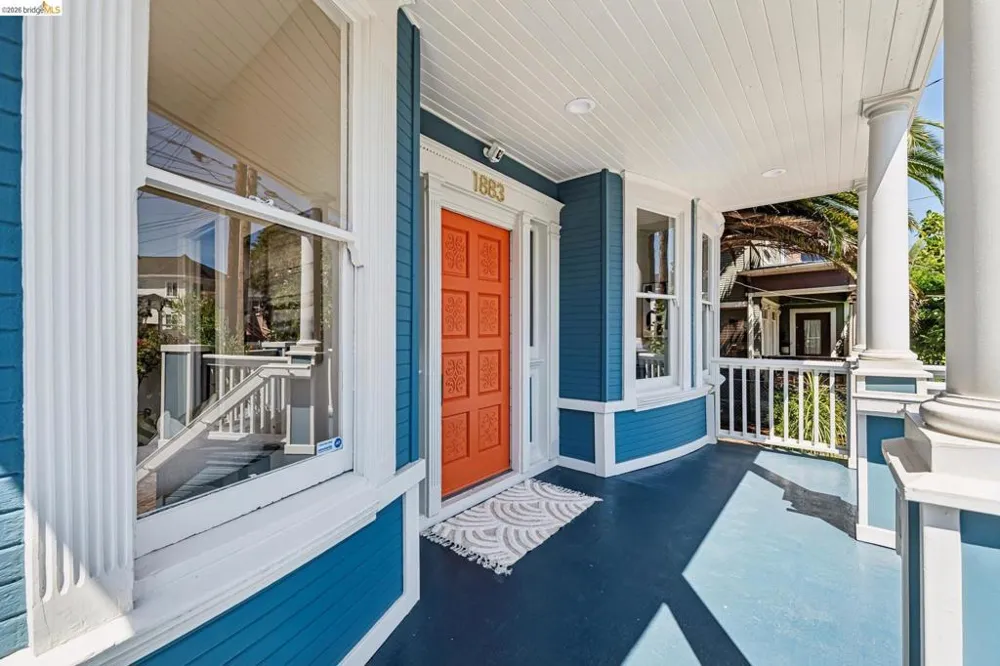1883 Harmon St Berkeley, CA 94703