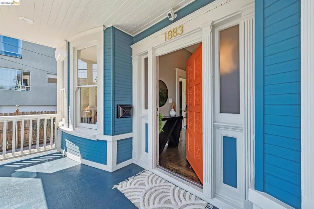 1883 Harmon St Berkeley, CA 94703