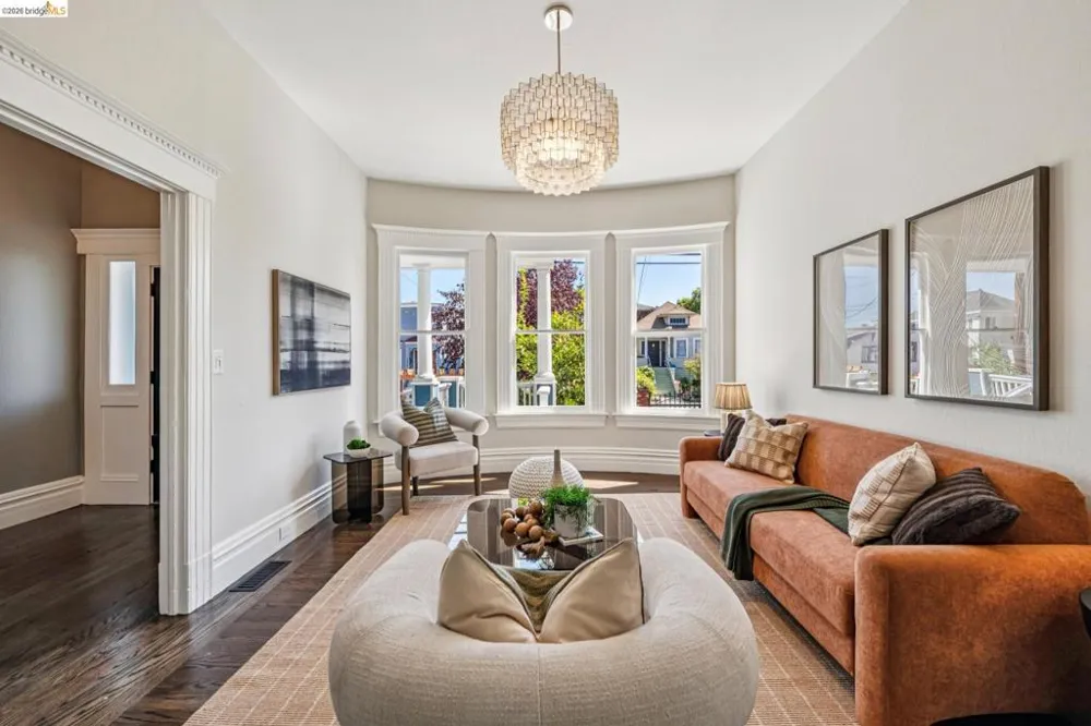 1883 Harmon St Berkeley, CA 94703