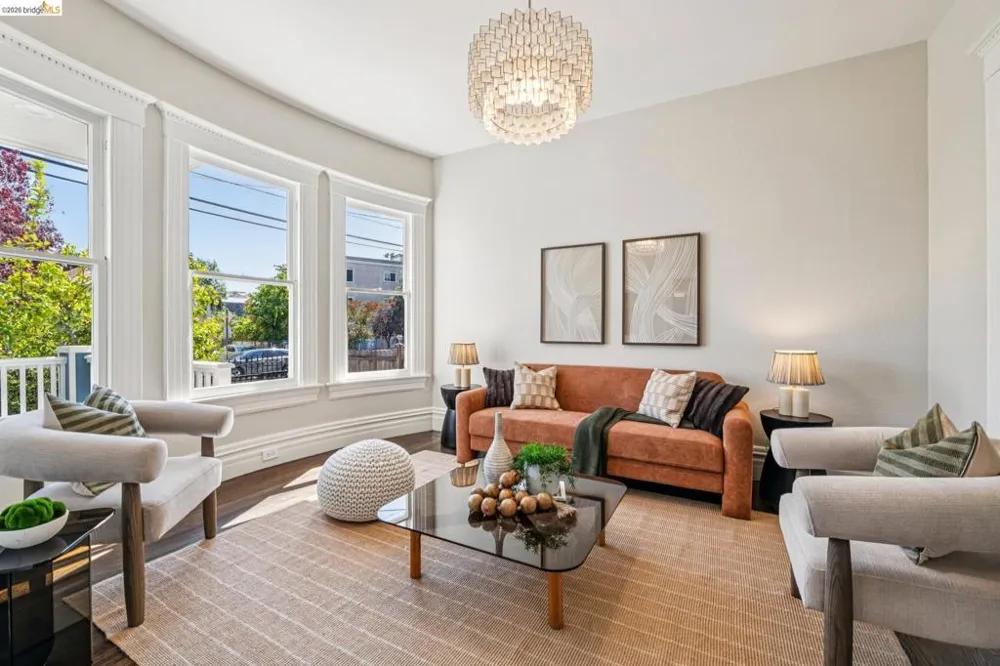 1883 Harmon St Berkeley, CA 94703
