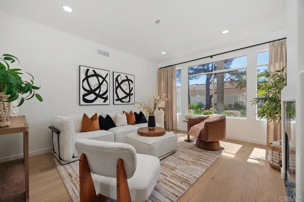 270 Borrego Court Oceanside, CA 92057