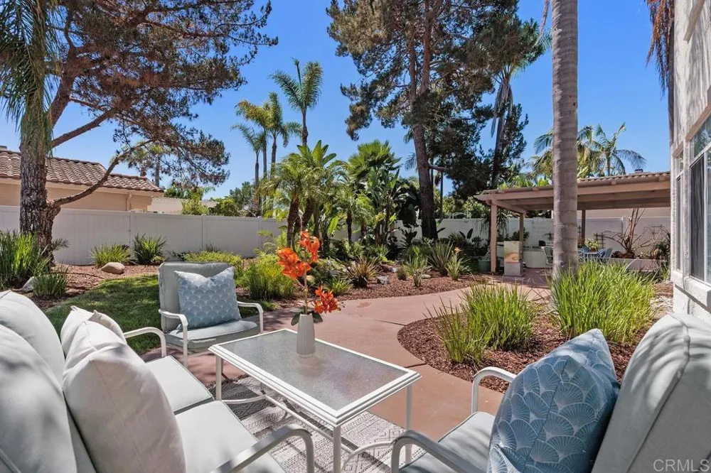 270 Borrego Court Oceanside, CA 92057