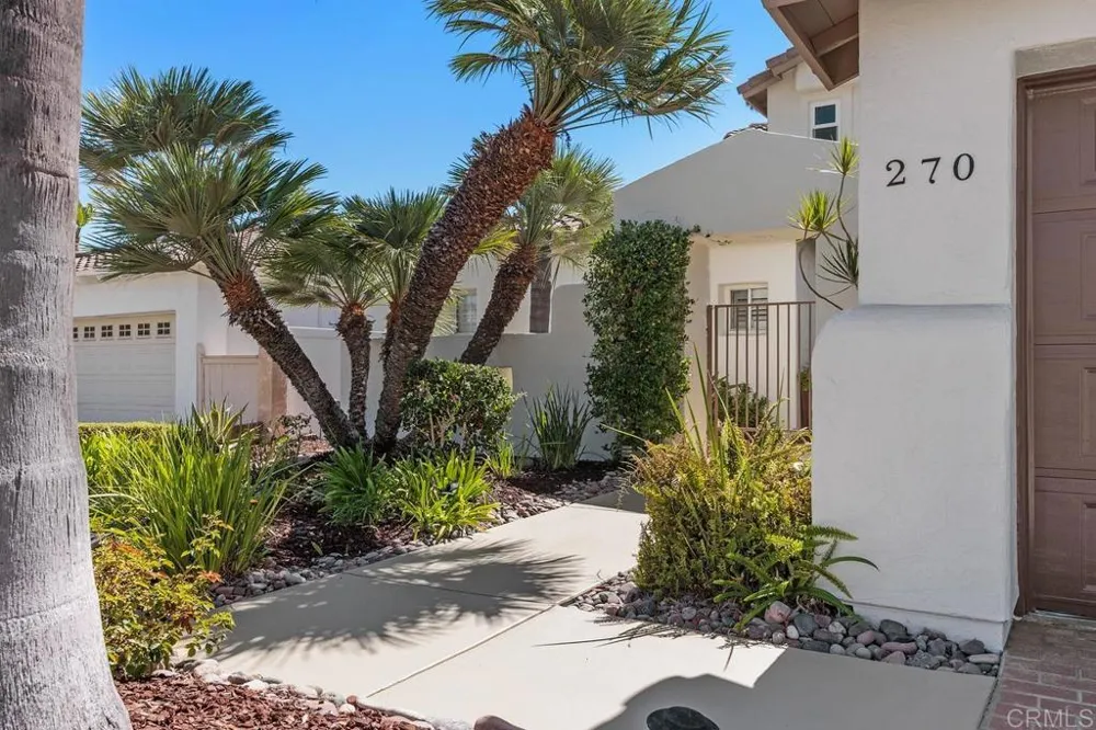 270 Borrego Court Oceanside, CA 92057