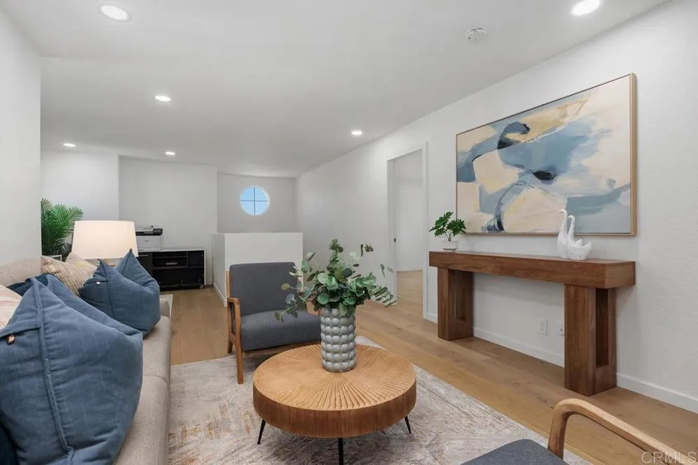 270 Borrego Court Oceanside, CA 92057