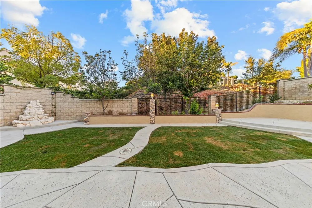 23601 Ridgecrest Court Diamond Bar, CA 91765