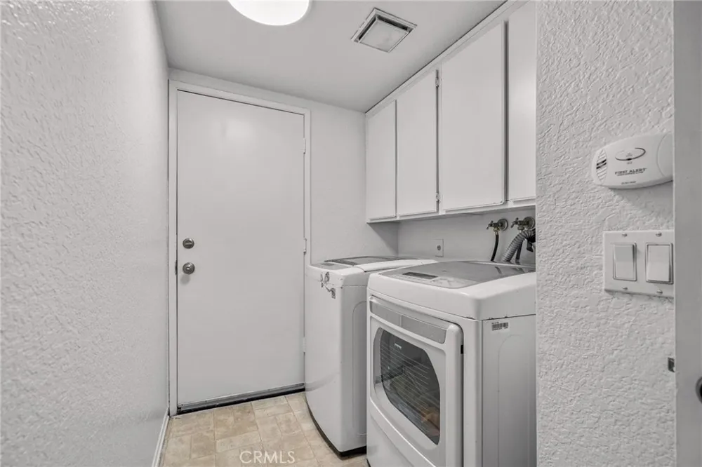 7553 Niagara Fontana, CA 92336