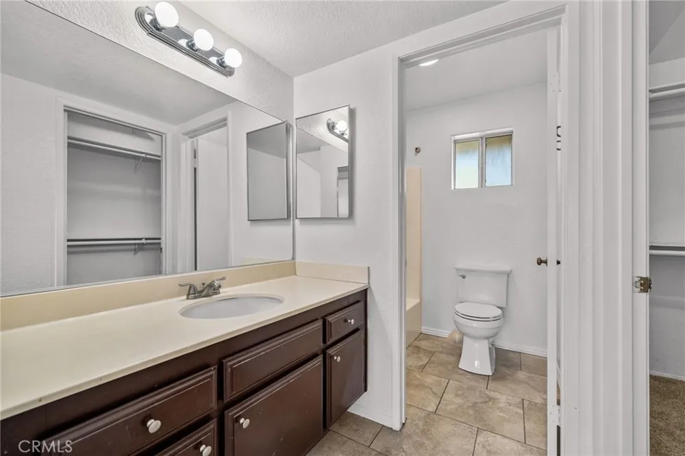 7553 Niagara Fontana, CA 92336