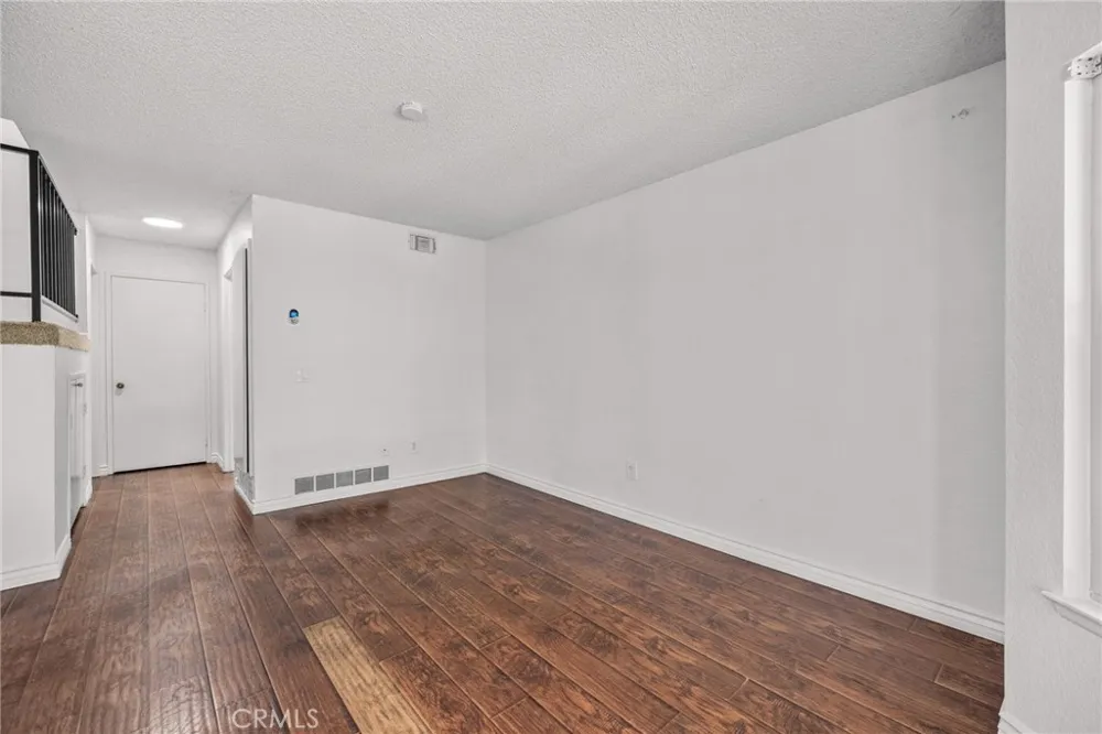 7553 Niagara Fontana, CA 92336