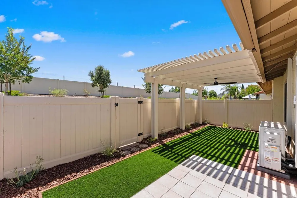 363 Orwell Lane Encinitas, CA 92024