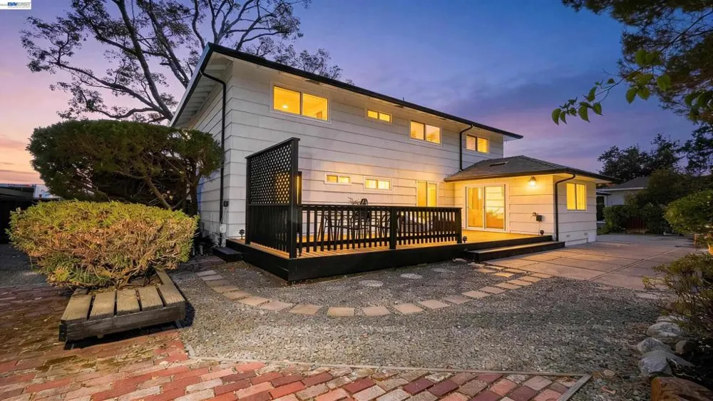 293 Via Cima Ct Danville, CA 94526