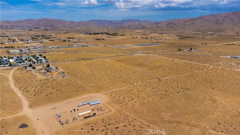 Ottawa Apple Valley, CA 90307