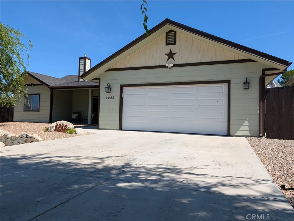 2225 Holly Drive Paso Robles, CA 93446