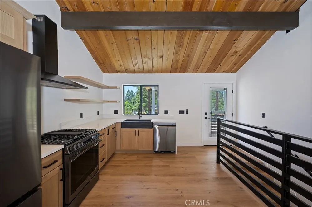 456 Quail Drive Big Bear Lake, CA 92315