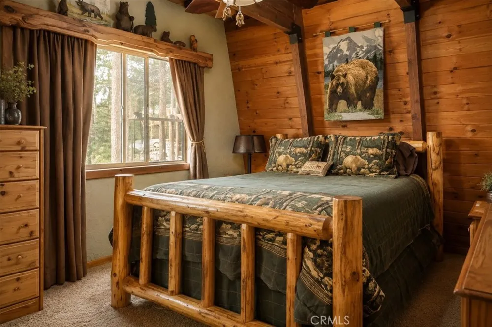 24244 Altdorf Crestline, CA 92325