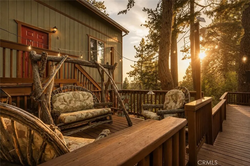 24244 Altdorf Crestline, CA 92325