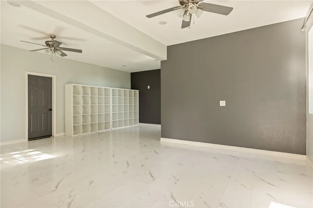 24244 Altdorf Crestline, CA 92325