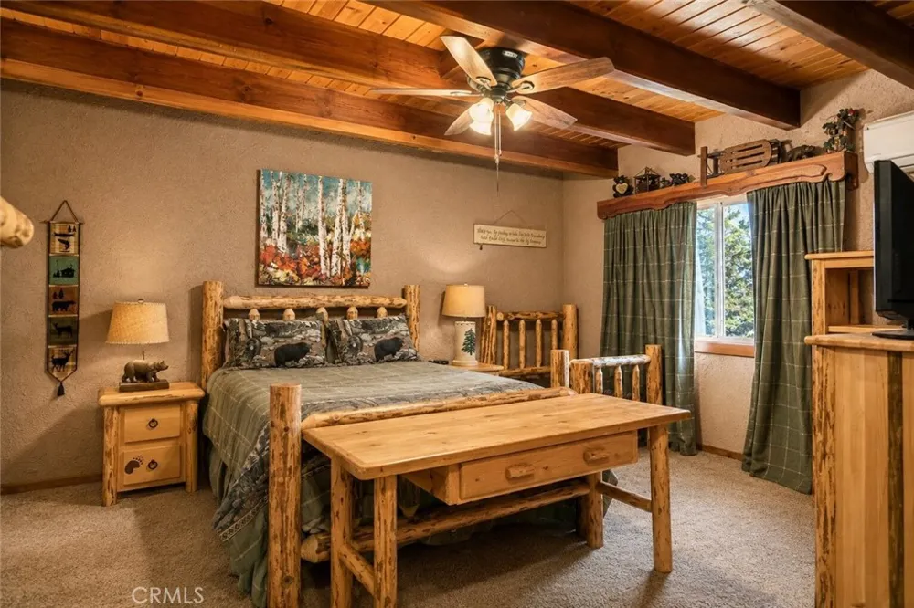 24244 Altdorf Crestline, CA 92325