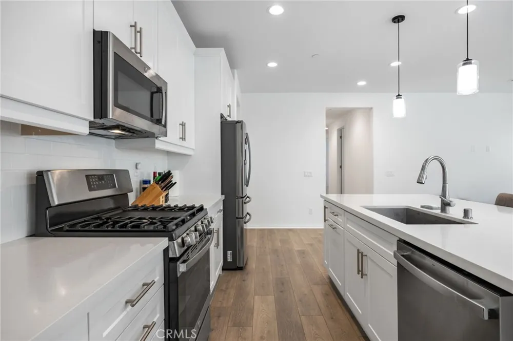 24064 Ashton Road Corona, CA 92883