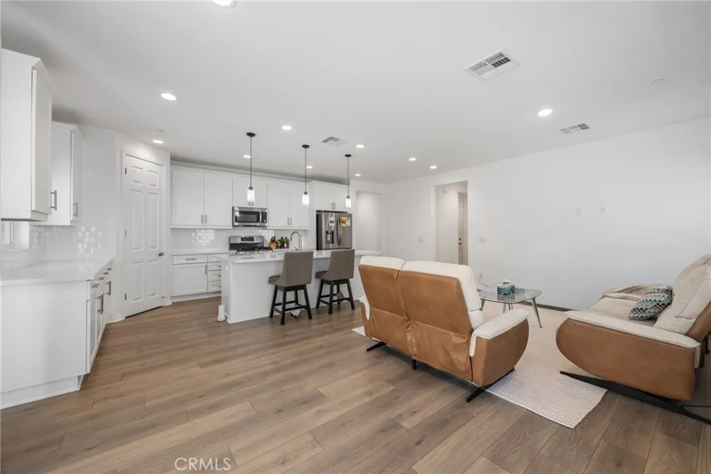 24064 Ashton Road Corona, CA 92883