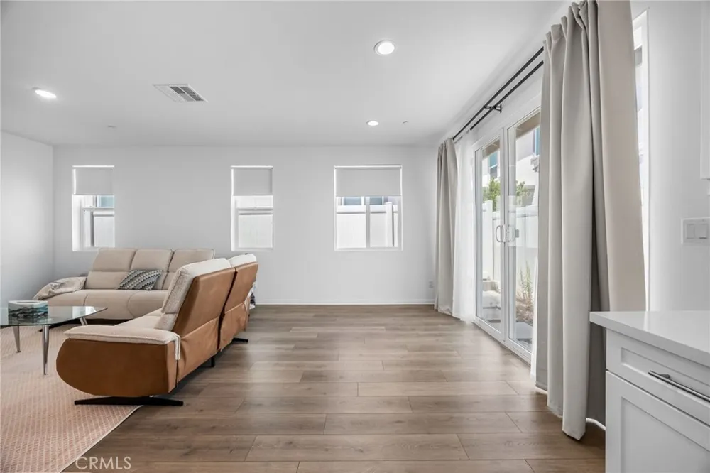 24064 Ashton Road Corona, CA 92883